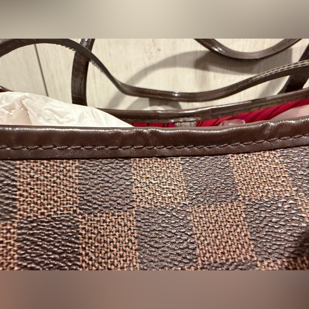 Louis Vuitton Neverfull GM in Damier Ebene - Picture 9 of 14